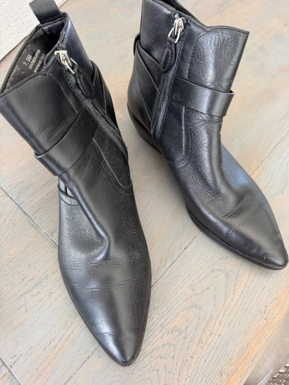 Rebecca Minkoff Black Pointed-Toe Leather Bootie w/ Side Buckle Detail Size 7.5